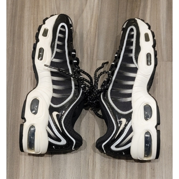 Nike Air Max Tailwind IV '90s Retro Reflective Sneakers - Women’s Size 5 - Picture 6 of 13
